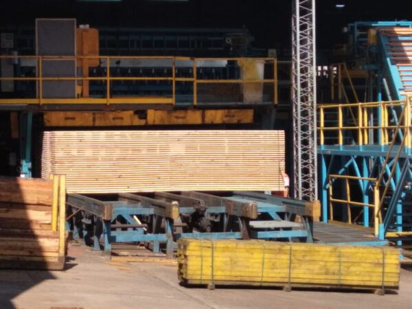 MAQUINA INDUSTRIALES